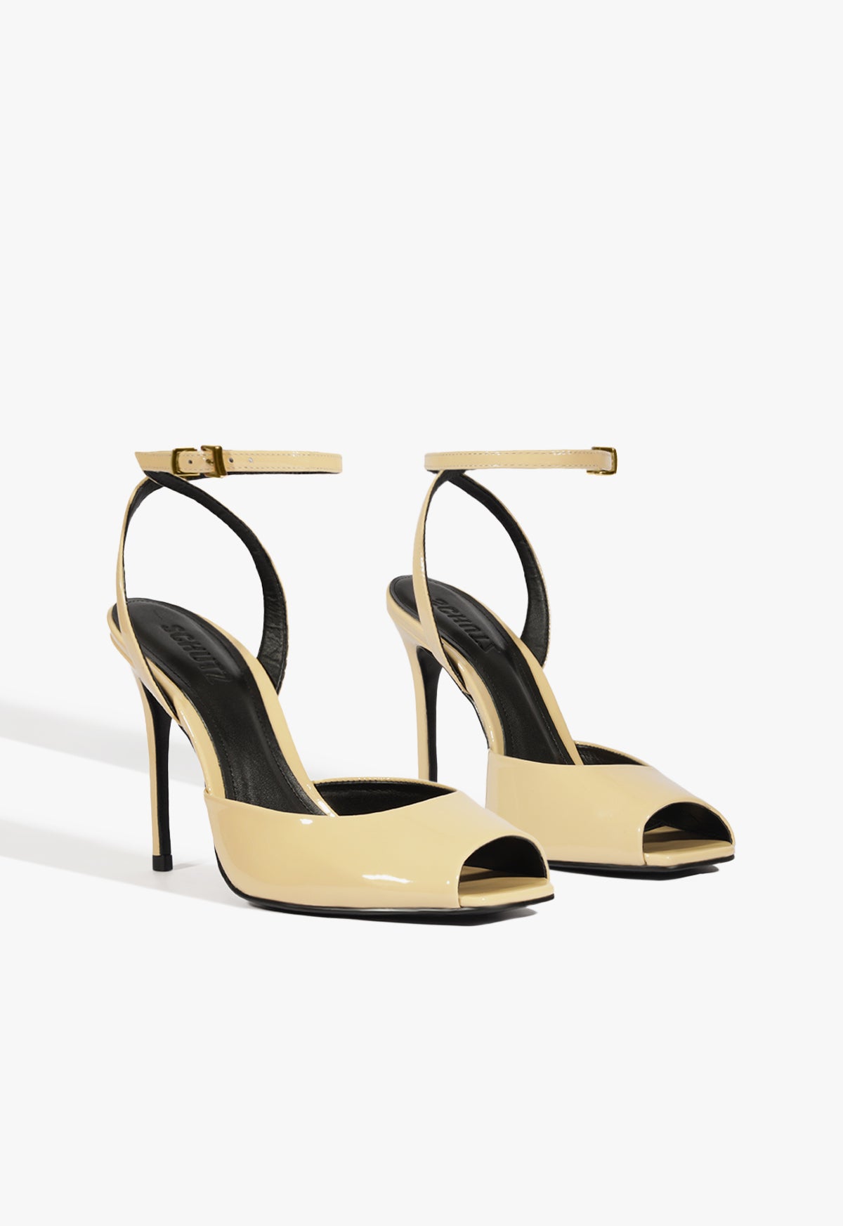 Estella Patent Pump